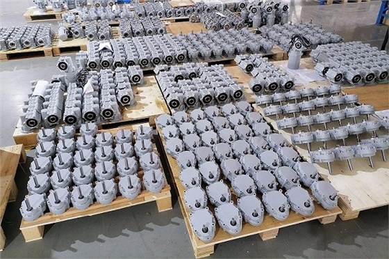 艾思捷制冰機減速機廠家直發 定制款減速機批量出貨.jpg